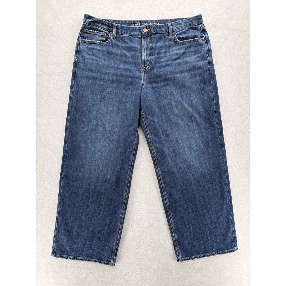 American Eagle Outfitters Wide Leg Jeans in Medium Blue